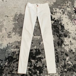 American Eagle White Jeans